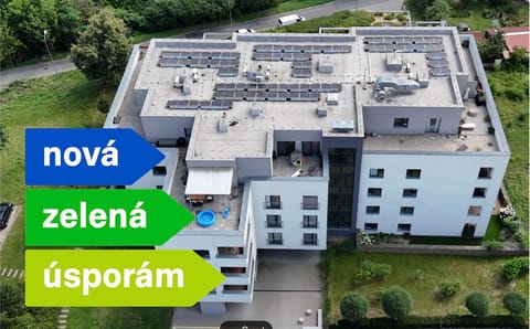 Budou se snižovat dotace na fotovoltaiku pro bytové domy?