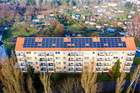 Fotovoltaika bude i v roce 2023 nejvýhodnějším zdrojem energie